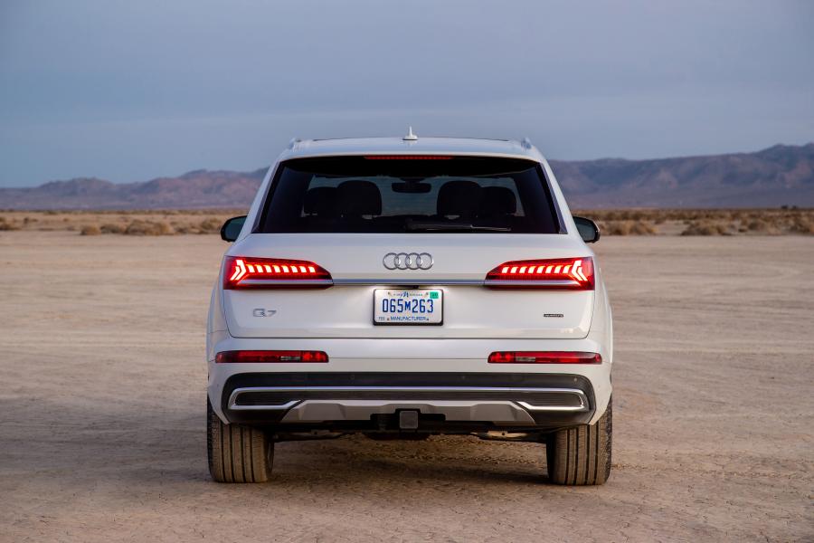  Audi Q7 55 TFSI Quattro (4M) 2019 года  (NA) (фото 9 из 37)